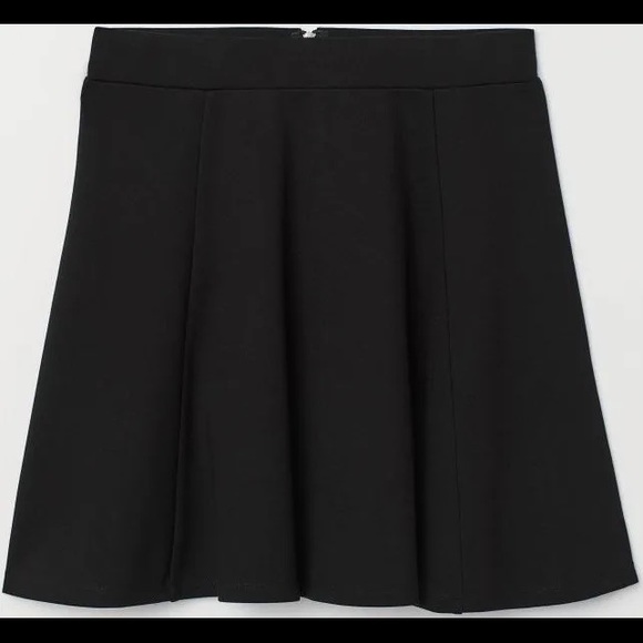 Black skirt3 for 30$ - Picture 1 of 5